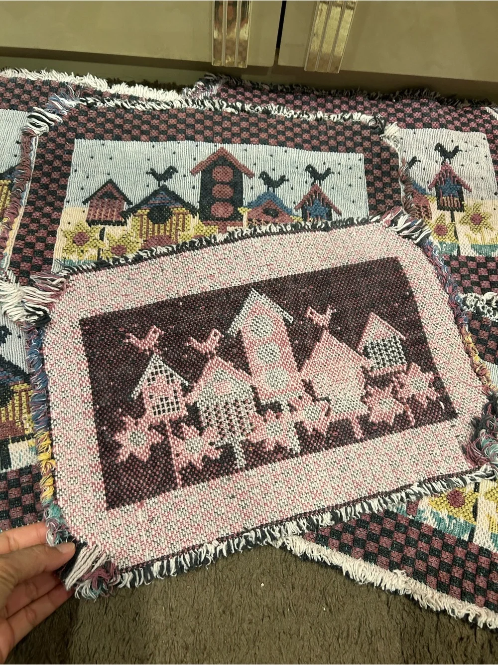 Set 6 Vtg Pink and Cream Birdhouse Tapestry Kitchen Placemats🌾🌾
